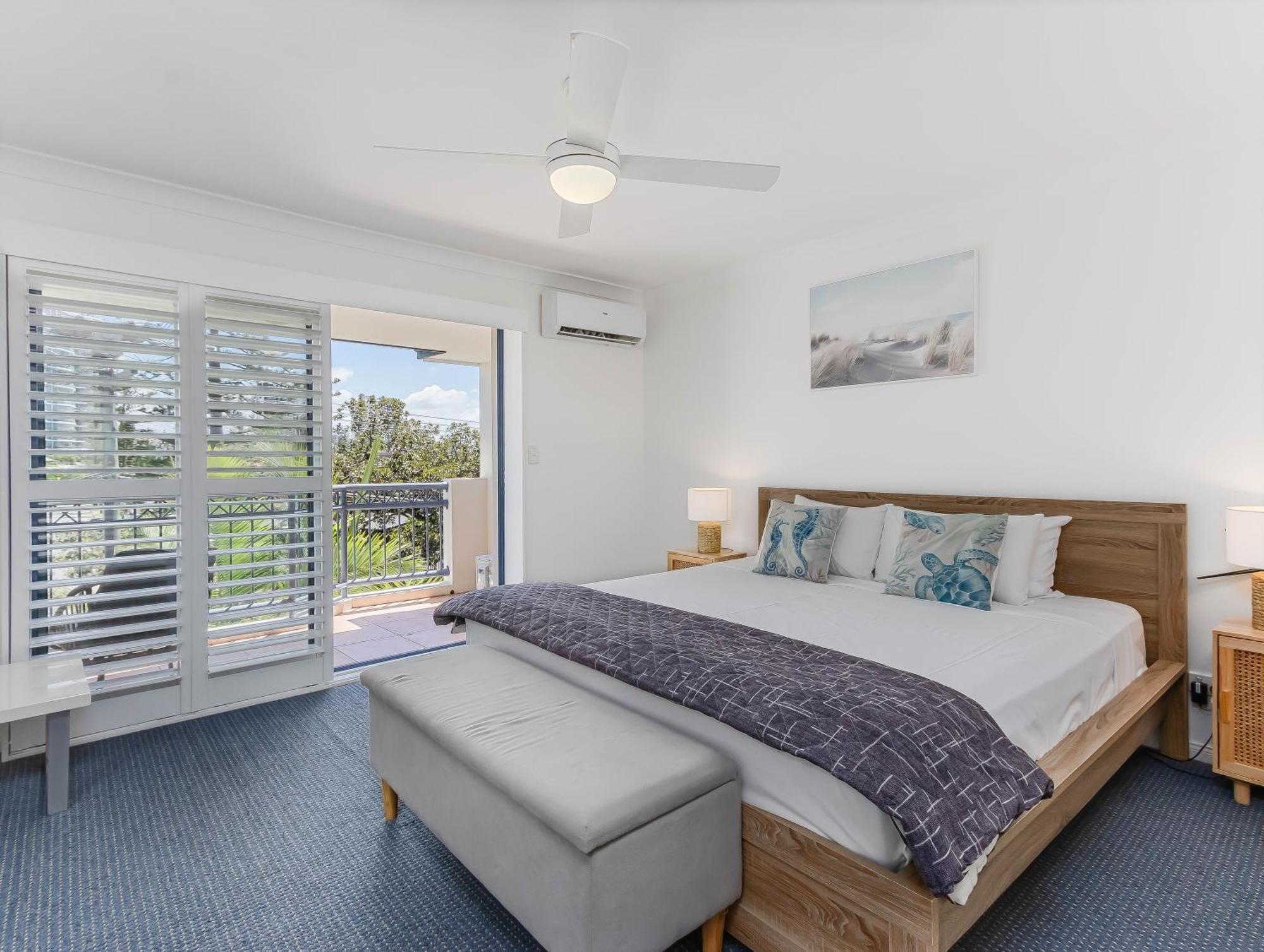 Bella Mare Coolangatta Beachside Apartments Гоулд Коуст Екстериор снимка