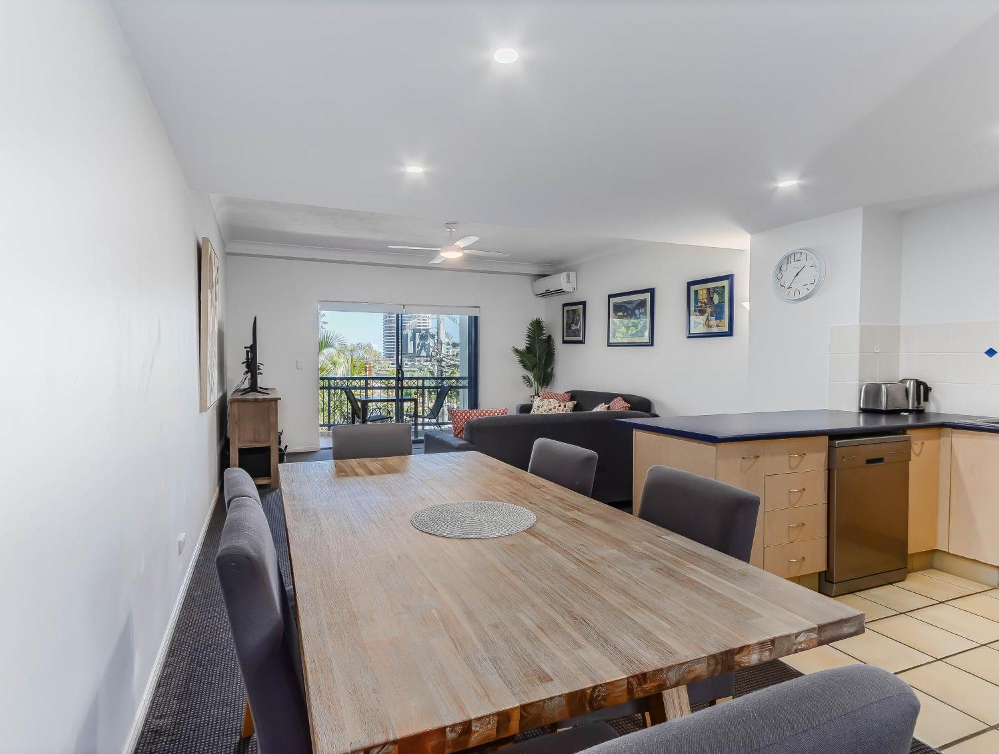 Bella Mare Coolangatta Beachside Apartments Гоулд Коуст Екстериор снимка