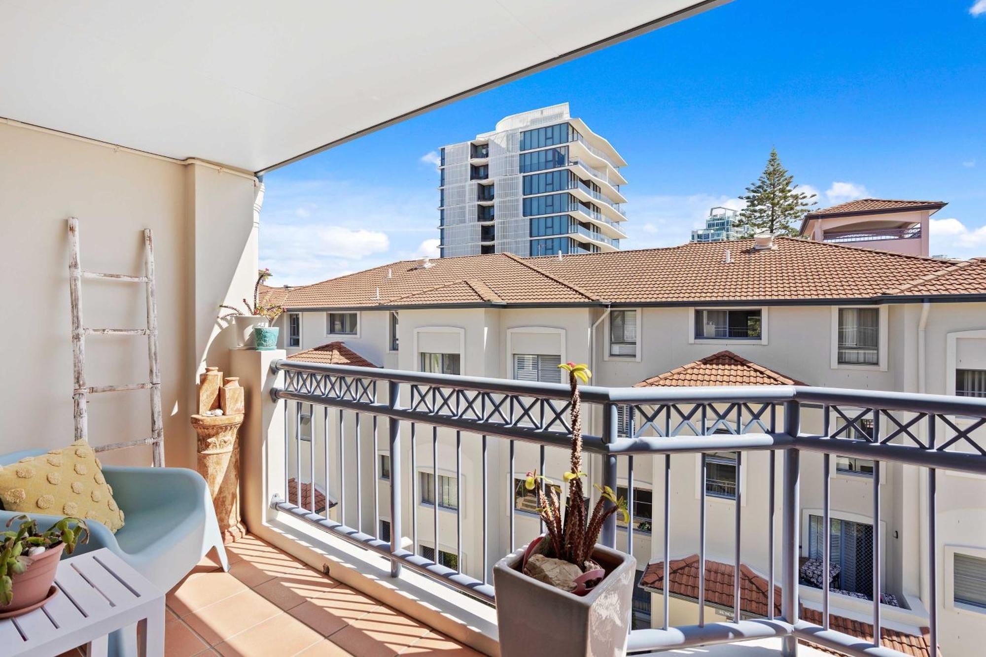 Bella Mare Coolangatta Beachside Apartments Гоулд Коуст Екстериор снимка