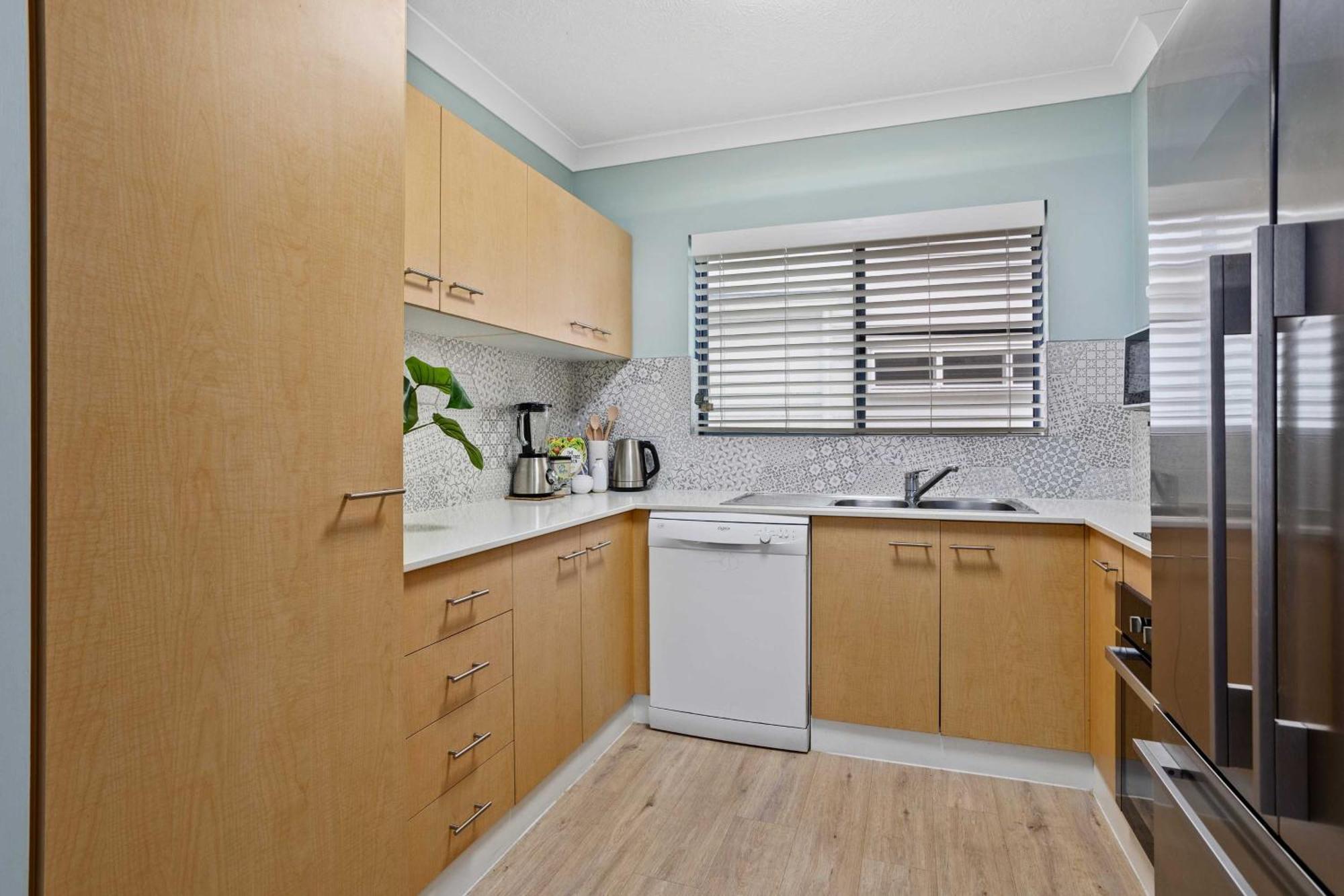 Bella Mare Coolangatta Beachside Apartments Гоулд Коуст Екстериор снимка